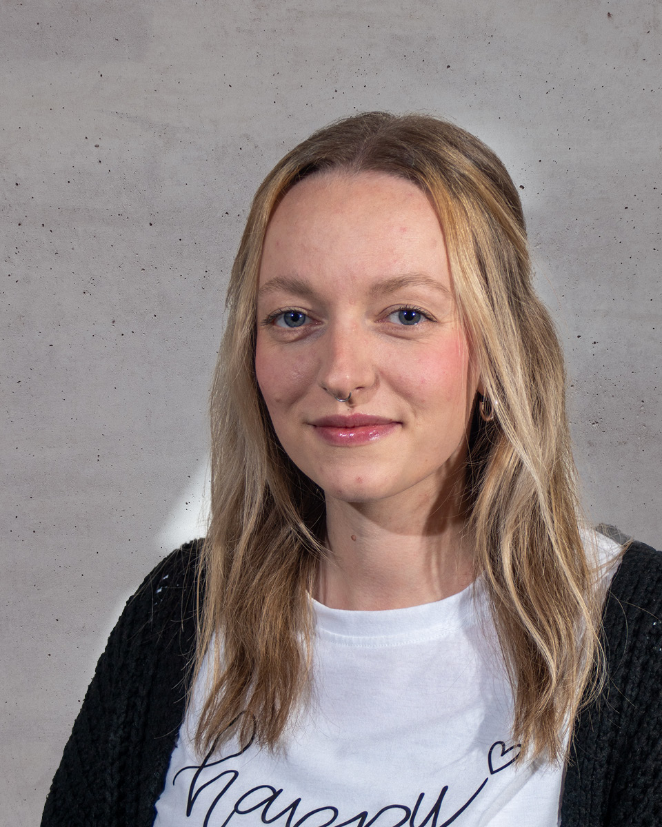 Portrait_Ina Leidinger