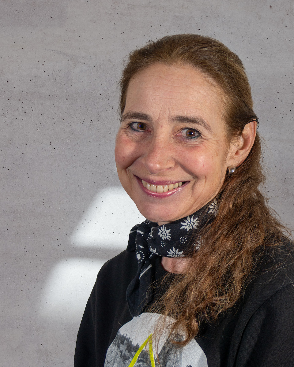 Portrait_Stefanie Hartenberger